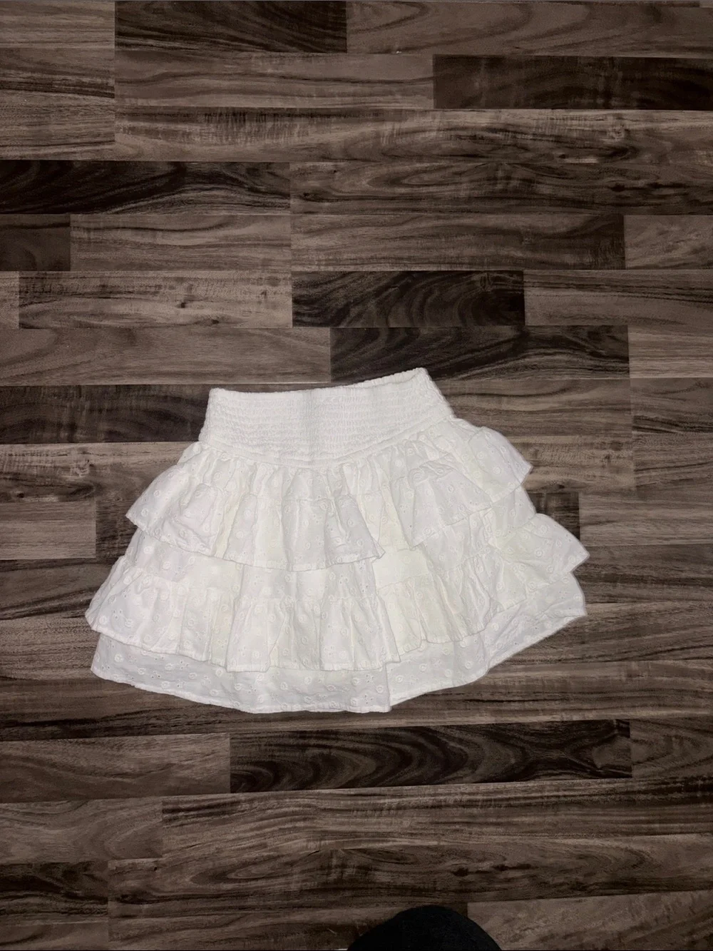 Hollister White Tiered Eyelet Ruffle Mini Skirt